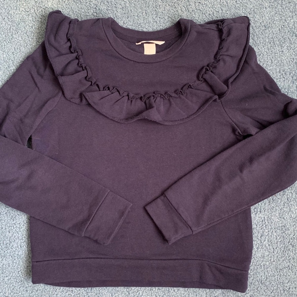 H&M • ruffle top